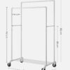 HSR060W01-6.jpg Tøjstativ med 2 stænger, hylde & hjul hvid – industrielt pibe design